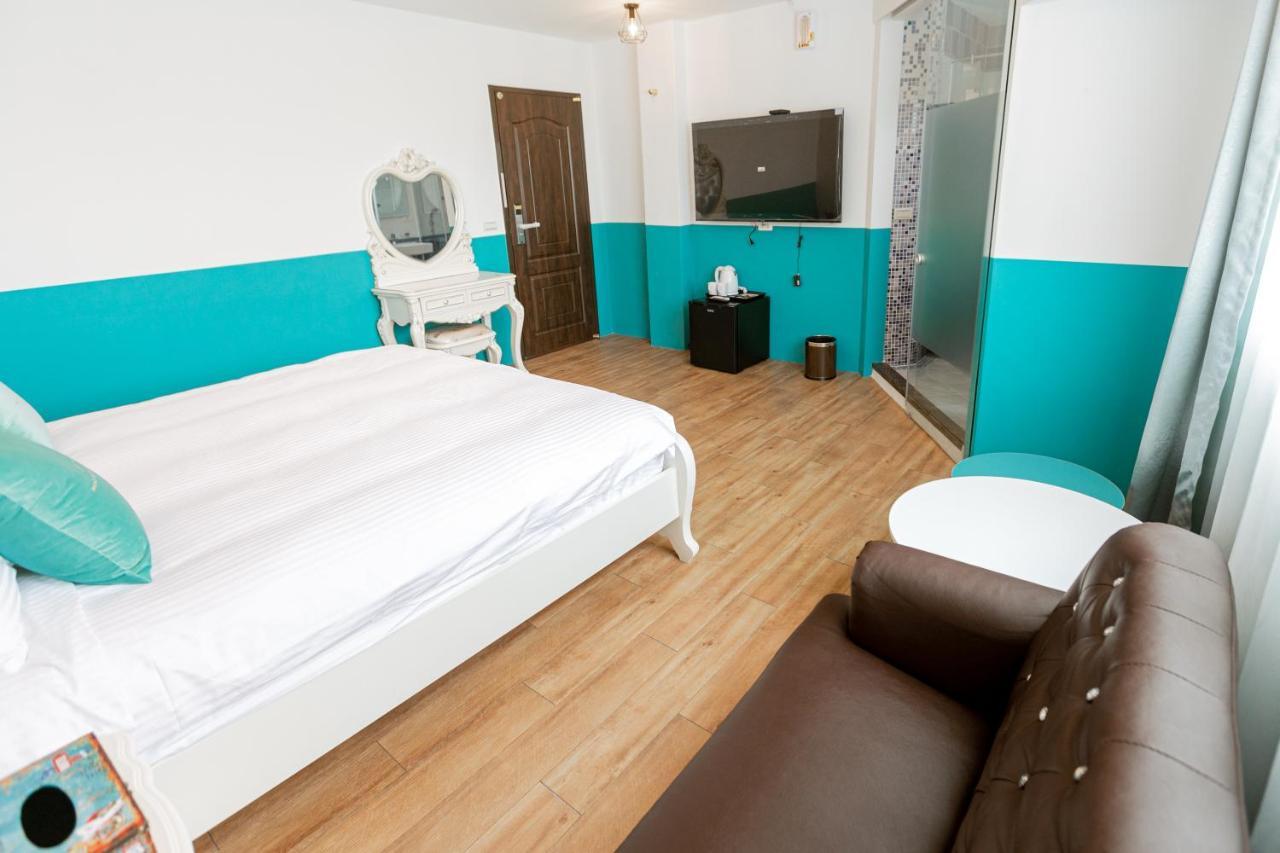 You Yue B&B Hualien City Ngoại thất bức ảnh